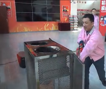 燃?xì)饣馂?zāi)滅火演練裝置演示